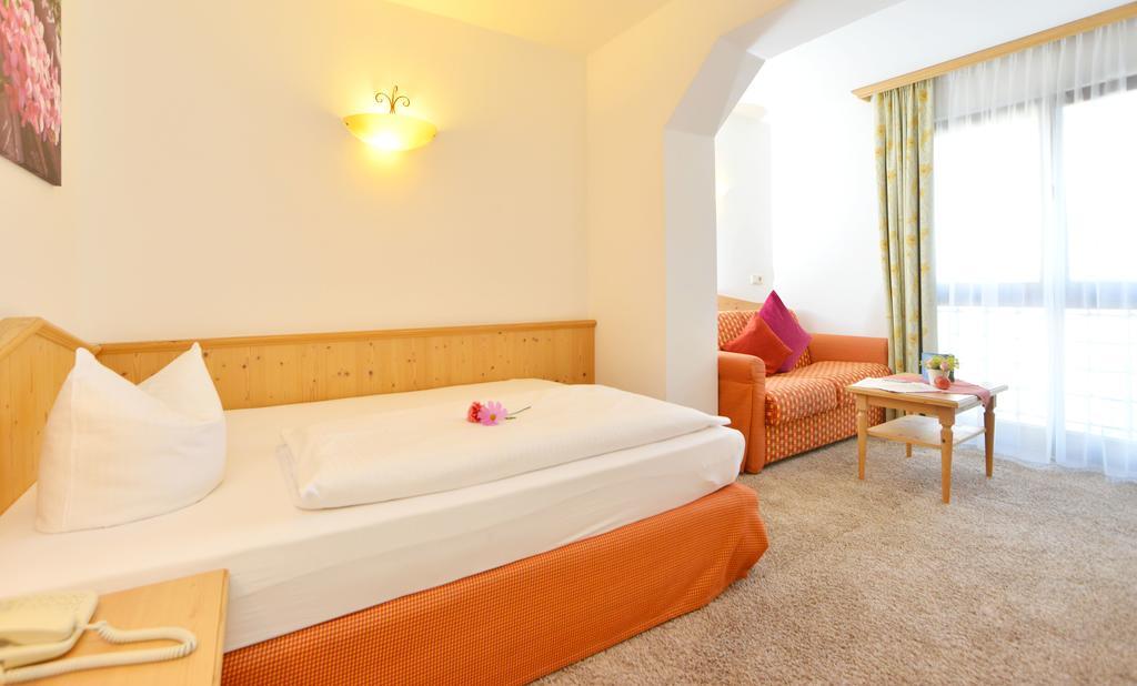 Hotel Diana Seefeld in Tirol Exterior photo