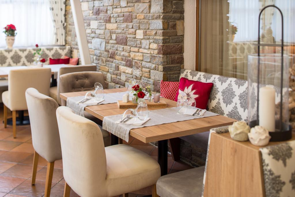 Hotel Diana Seefeld in Tirol Exterior photo